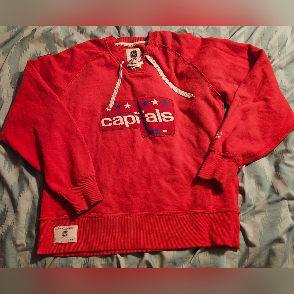 CCM Vintage NHL‎ Washington Capitals Crewneck Pullover Men’s Size Medium